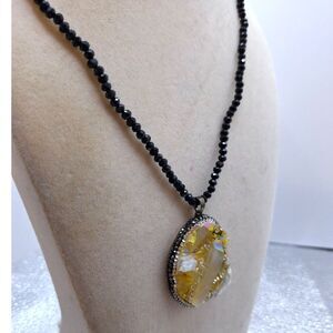 A Raw Crystal Resin Pendant Necklace Fairycore Whimsigoth Elegant Earthy